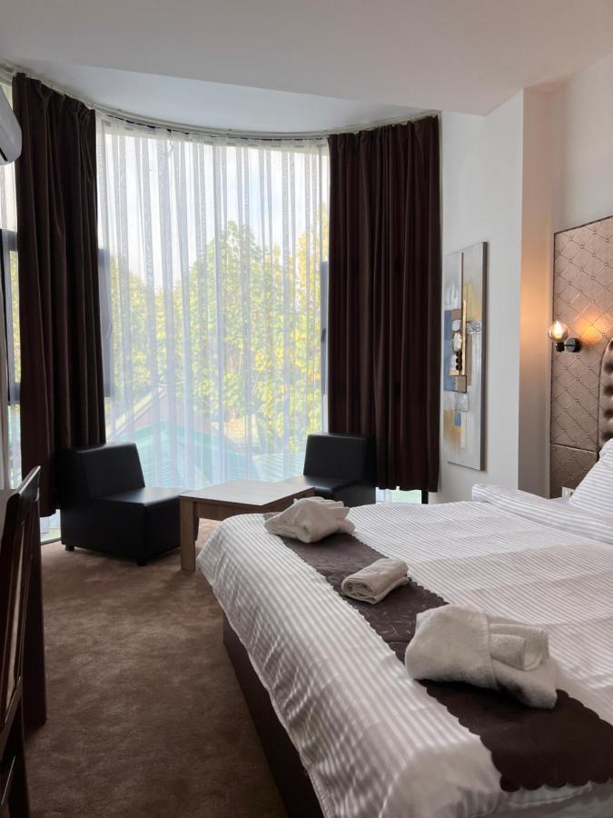 סקופיה Hotel Andalus מראה חיצוני תמונה