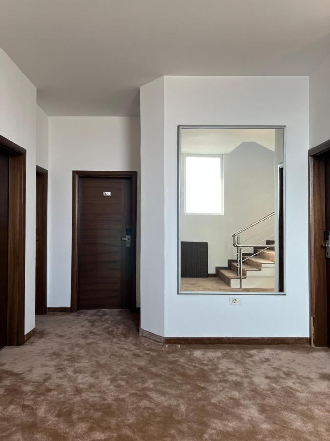 סקופיה Hotel Andalus מראה חיצוני תמונה